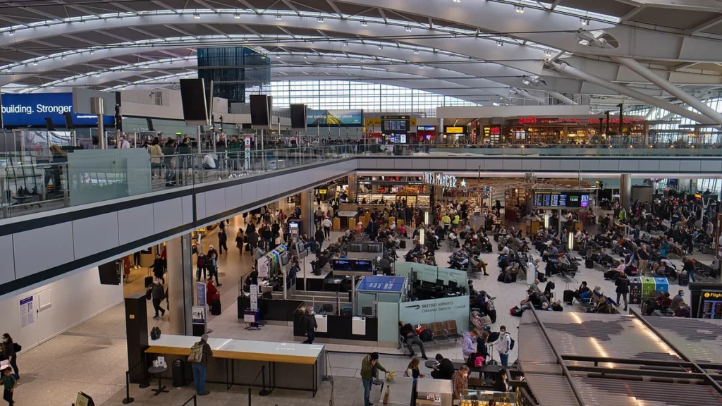 Departures hall at London Heathrow Terminal 5
